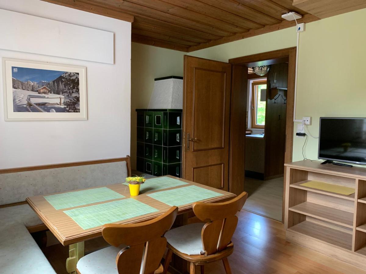 Haus Tirol Bed & Breakfast Leogang Exterior photo